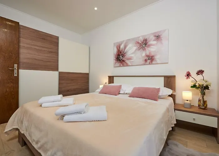 Marija * تروغير